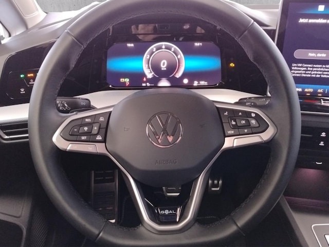 Volkswagen Golf 1.5 eTSI DSG Variant