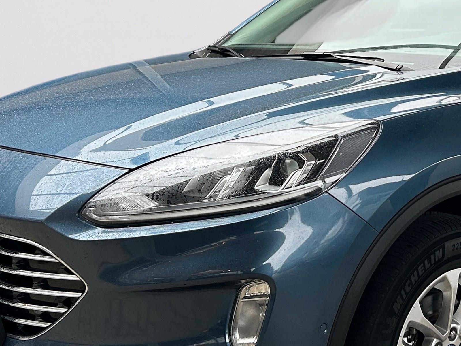 Ford Kuga Hybrid Plug in Hybrid Titanium