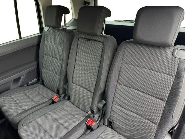 Volkswagen Touran 1.5 TSI Comfortline