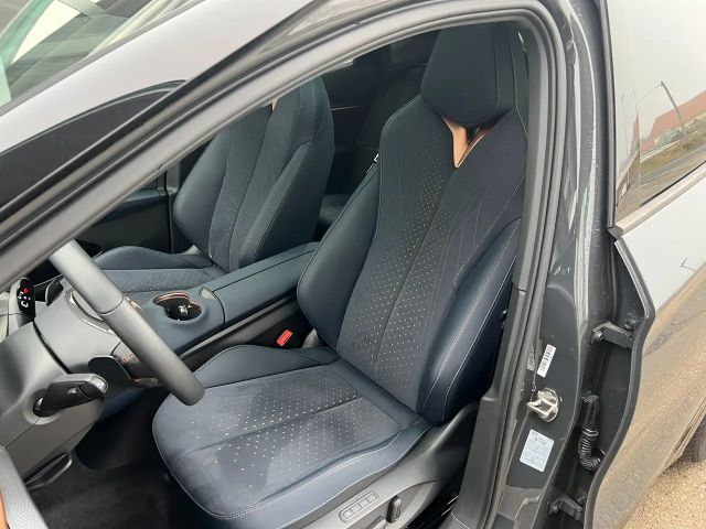 Cupra Tavascan Adrenaline VZ