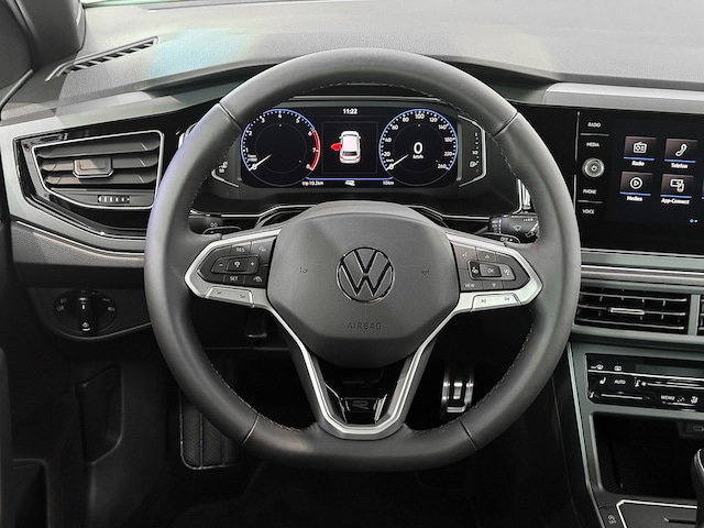 Volkswagen Polo 1.0 TSI DSG R-Line