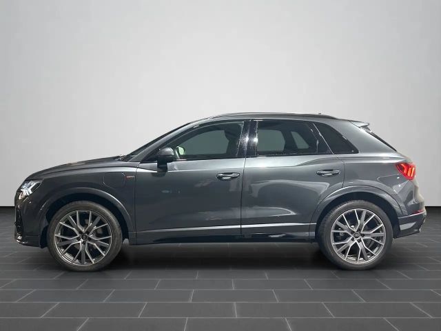 Audi Q3 1.4 TFSI Hybride S-Line