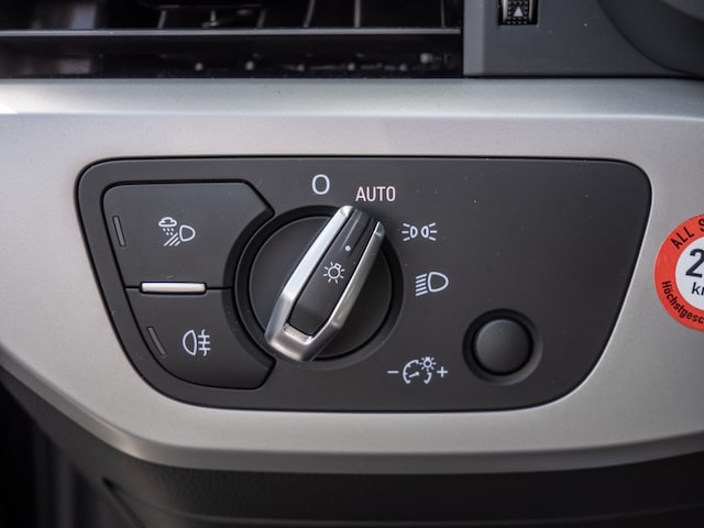 Audi A4 35 TDI Avant S-Tronic