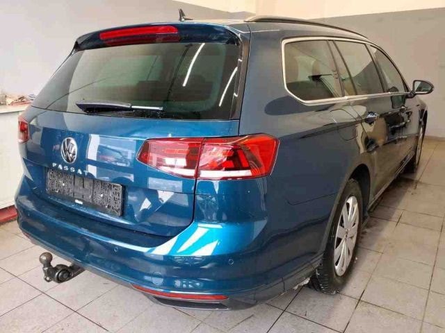Volkswagen Passat 2.0 TDI Business DSG Variant