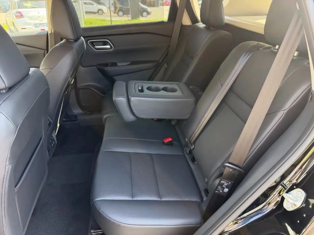 Nissan X-trail AWD Tekna