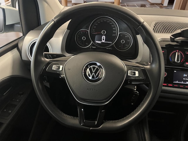Volkswagen up! Move Move up!