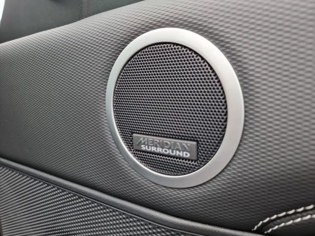 Land Rover Discovery D250 Dynamic HSE