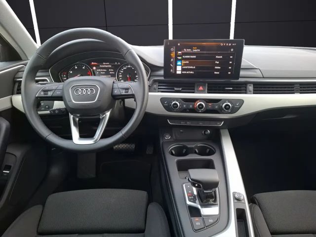 Audi A4 35 TDI Avant S-Line S-Tronic