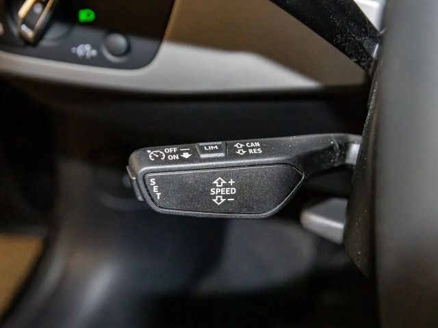 Audi A4 35 TDI S-Line