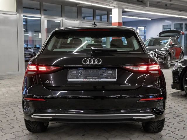 Audi A3 30 TFSI Sedan