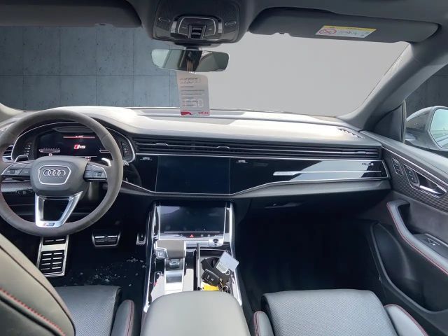 Audi RS Q8 SUV tiptr. PANO Stdhzg Vmax305 HUD 23´
