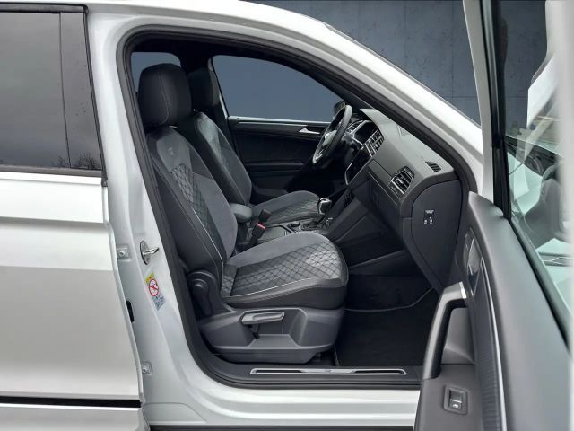 Volkswagen Tiguan 2.0 TSI Allspace R-Line