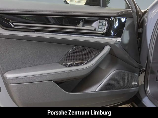 Porsche Panamera 4 E-Hybrid