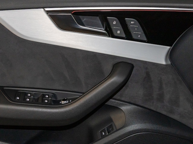 Audi S4 Avant Quattro