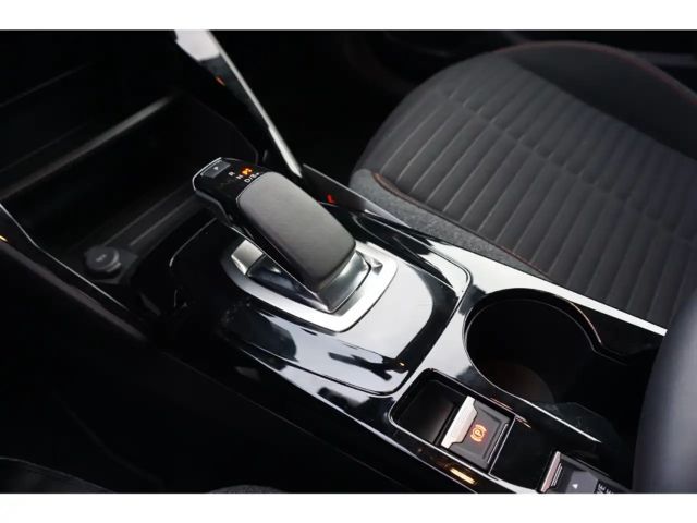 Peugeot E-2008 Active Pack