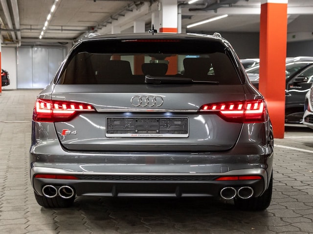 Audi S4 Avant Quattro