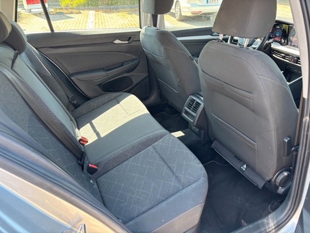 Volkswagen Golf 1.5 eTSI DSG Life Variant