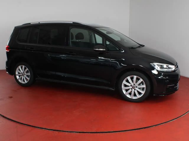 Volkswagen Touran DSG R-Line