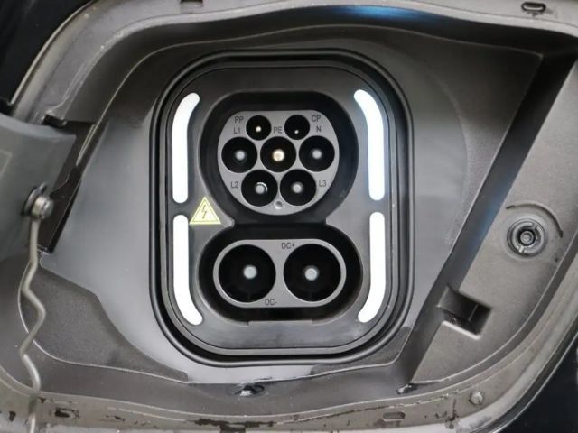 MG MG4 51 kWh 64 kWh EV Luxury