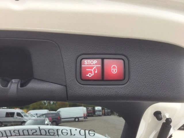 Mercedes-Benz GLA 200 Progressive