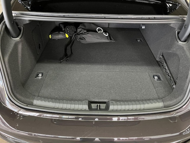 Audi A6 e-tron Quattro