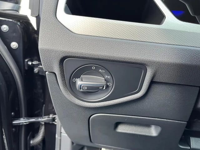 Volkswagen Touran DSG IQ.Drive Move