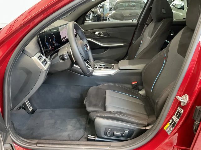 BMW 330 330e M-Sport xDrive