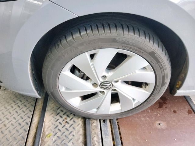 Volkswagen Golf 2.0 TSI DSG Golf VIII Style