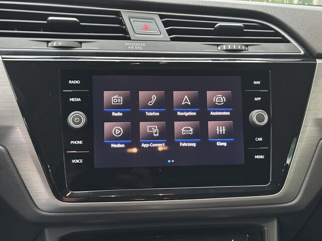 Volkswagen Touran 1.5 TSI DSG