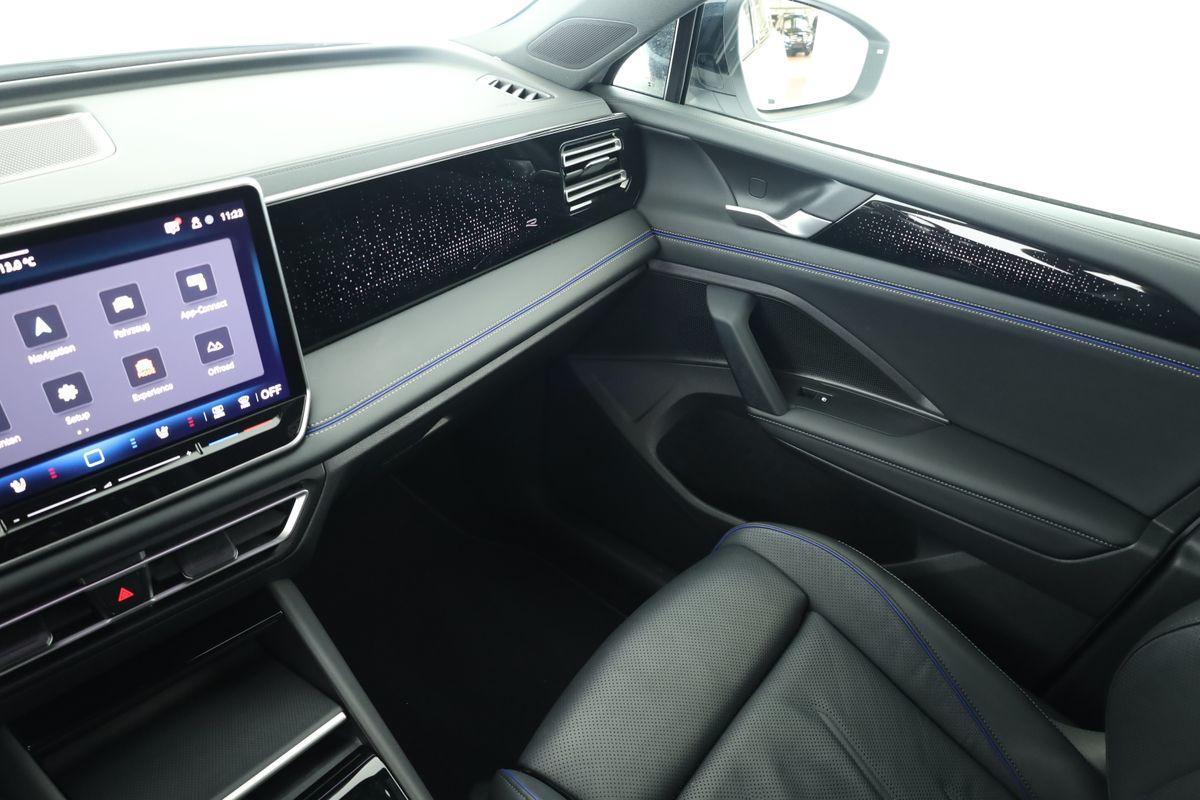 Volkswagen Tiguan 2.0 TSI DSG IQ.Drive R-Line