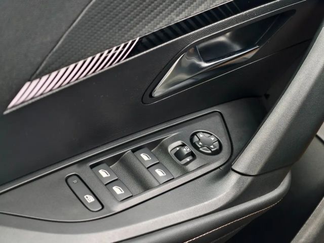 Peugeot 2008 Allure Pack Hybrid