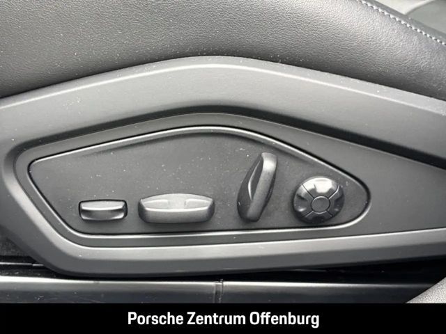 Porsche Taycan 4S Cross Turismo