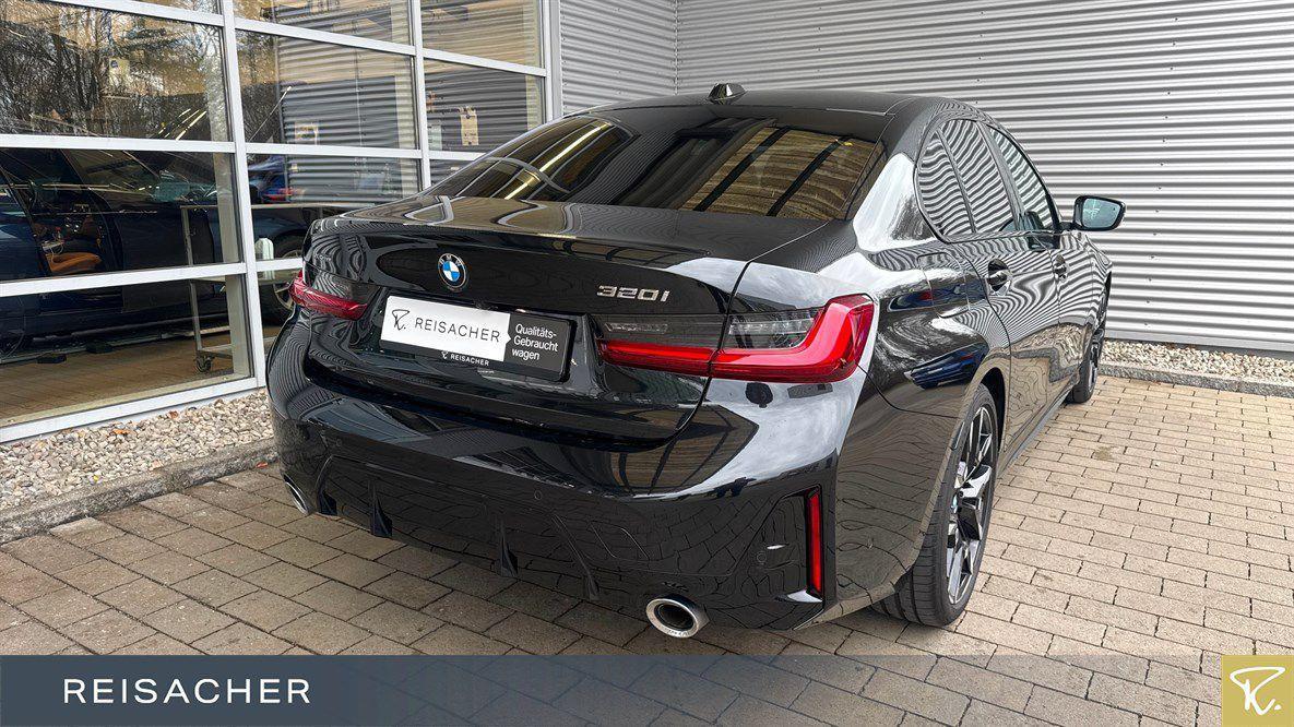 BMW 320 320i Sedan xDrive