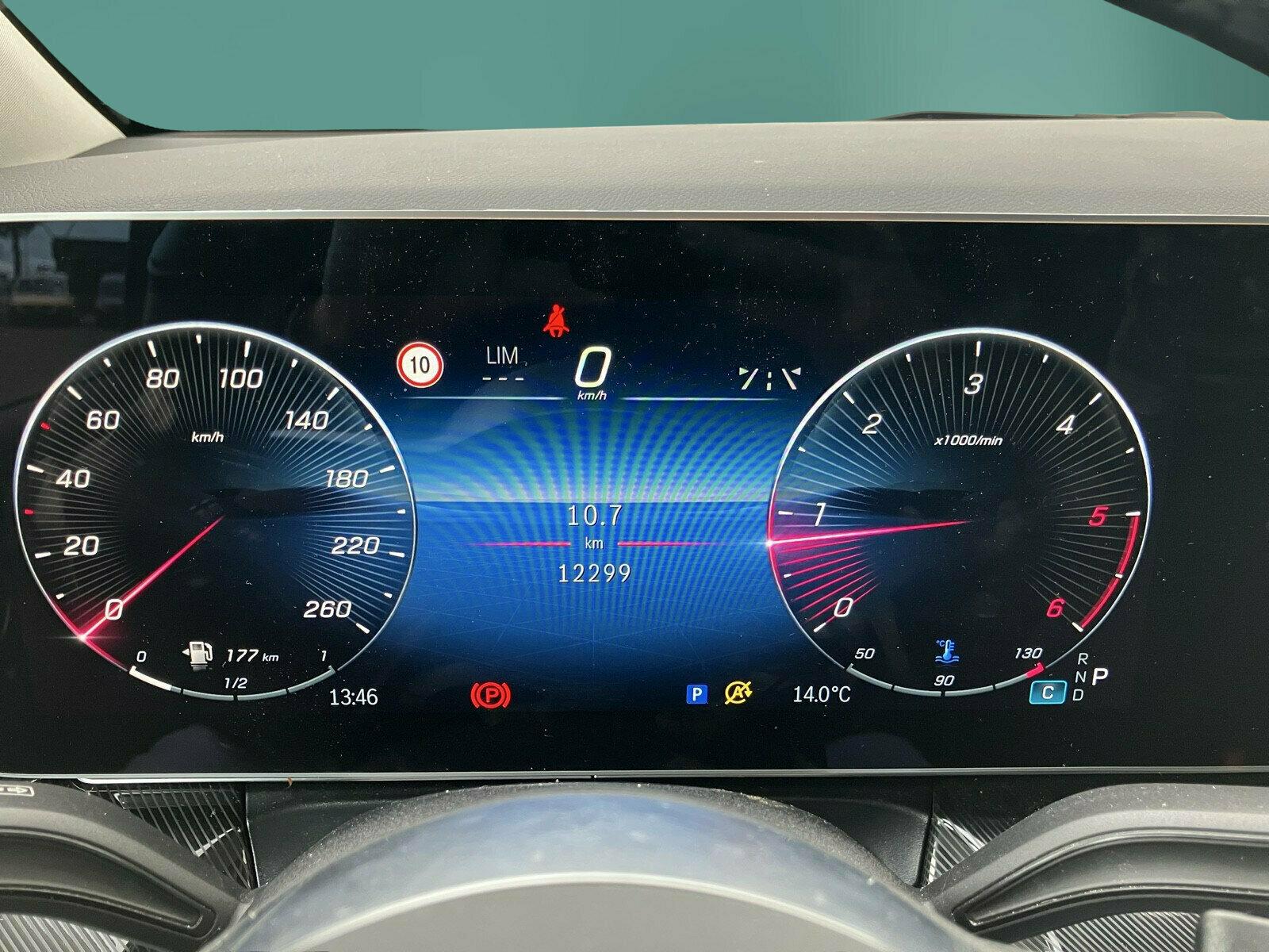 Mercedes-Benz V 220 Limousine Lang V 220 d