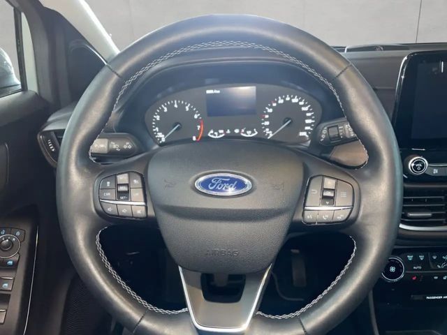 Ford Puma EcoBoost Titanium