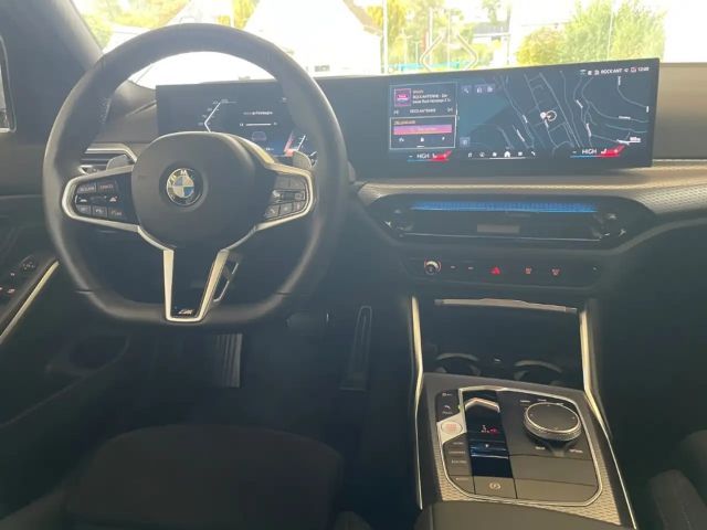 BMW 330 330i M-Sport xDrive