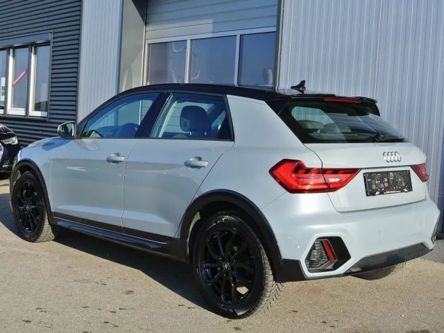 Audi A1 30 TFSI Allstreet Sportback