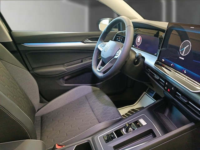 Volkswagen Golf 1.5 eTSI DSG Golf VIII