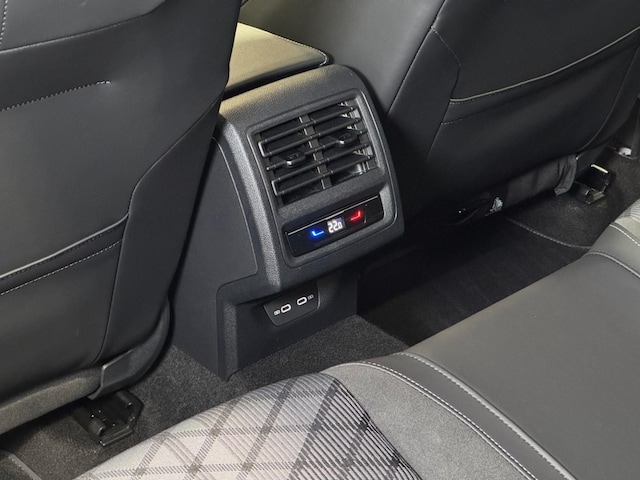 Volkswagen Golf 2.0 TDI DSG R-Line