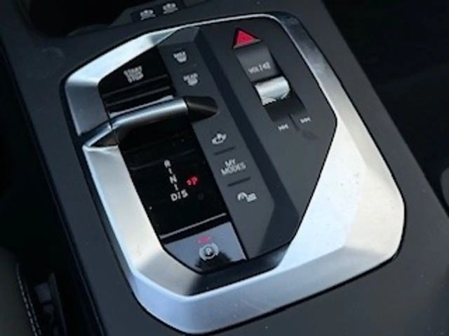 BMW 118 118d M-Sport Sedan