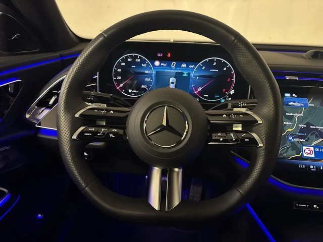 Mercedes-Benz E 220 4MATIC E 220 d Sedan