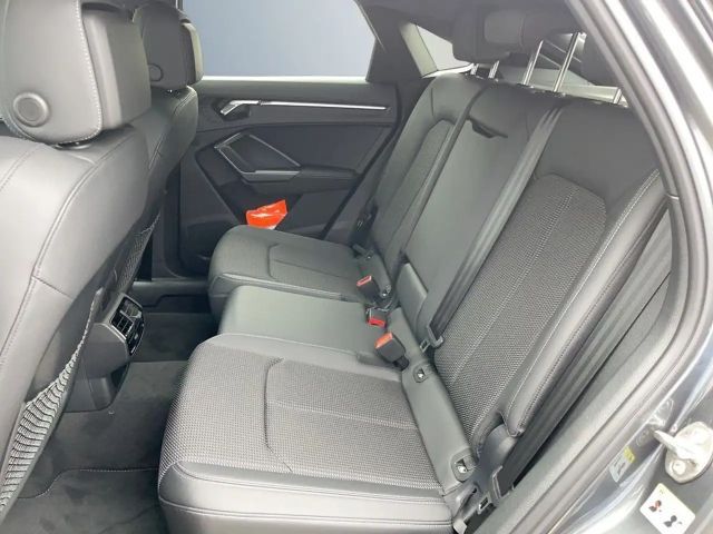 Audi Q3 35 TDI S-Line