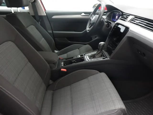 Volkswagen Passat Business DSG Variant