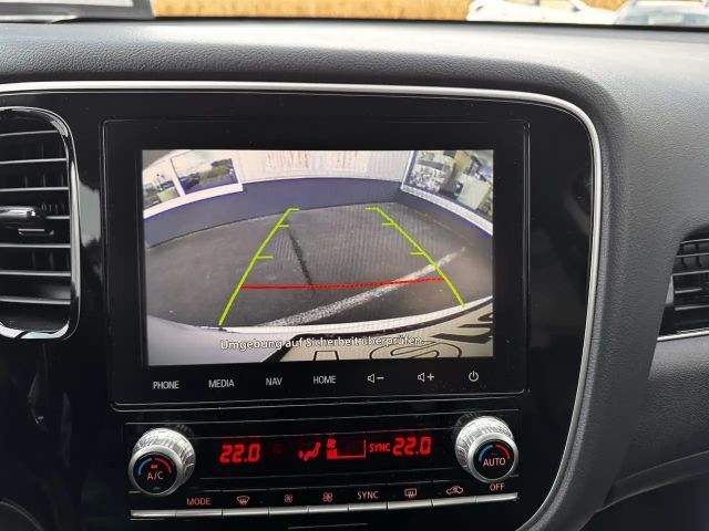 Mitsubishi Outlander 4WD PHEV