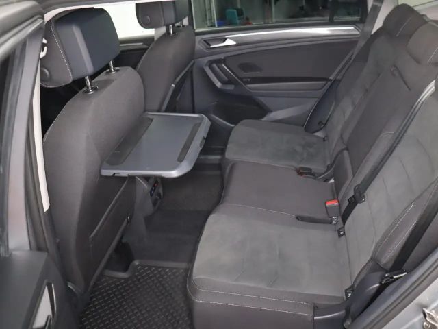 Volkswagen Tiguan Allspace DSG R-Line Style
