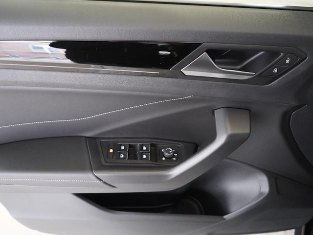 Volkswagen T-Roc R-Line Style