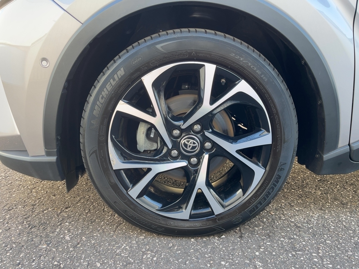 Toyota C-HR 5-deurs Plus