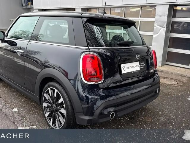 MINI Cooper Aut.Classic Trim,Navi,HuD,LED,RFK