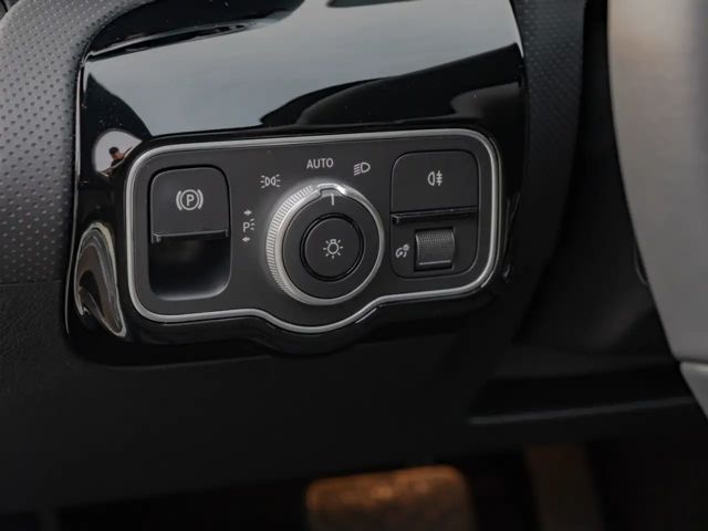 Mercedes-Benz A 200 Progressive