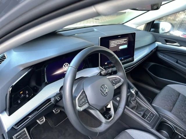 Volkswagen Golf 1.5 TSI